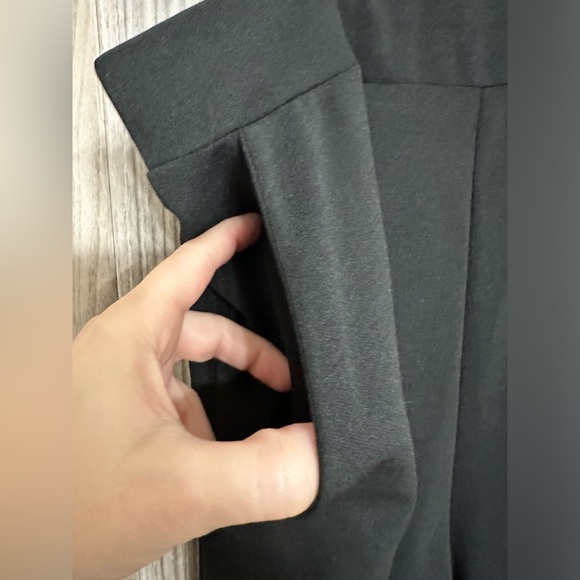 NWT ENTRO BLACK RUFFLE JUMPSUIT - Picture 3 of 7